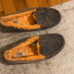 Used women Ainsley moccasin Ugg slightly used no box